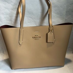 Coach Leather Avenue Tote - Beechwood and Wine